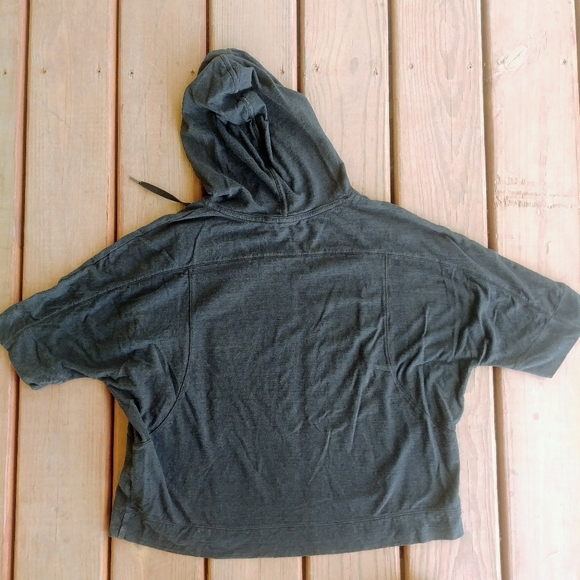Under Armour Oversized Athleisure Hoodie - Picture 4 of 8